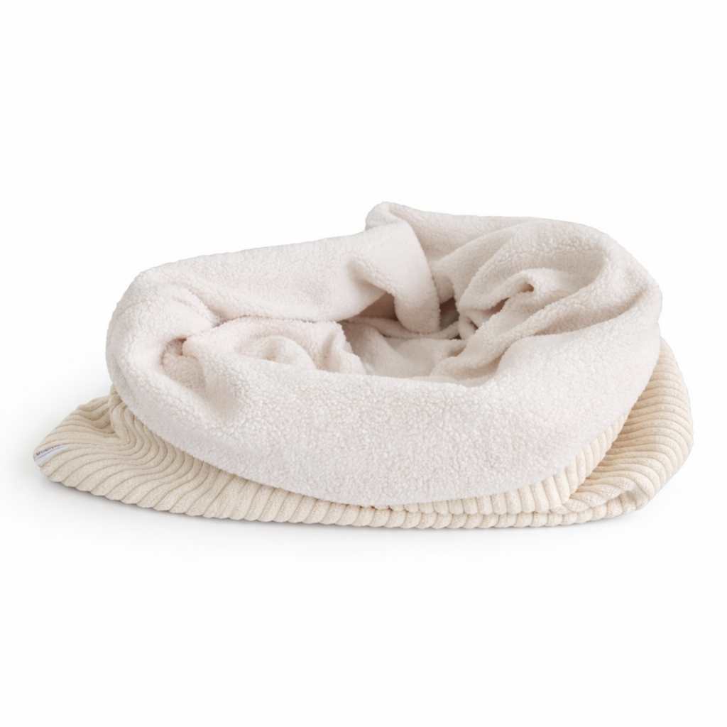 Handgemachter Kuschelsack für Hunde & Katzen | cream white